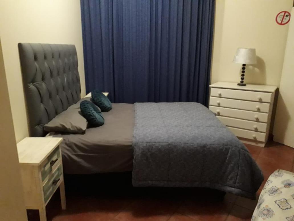 Marlborough Durban Beachfront South Beach Holiday Apartments Marine Parade Номер фото